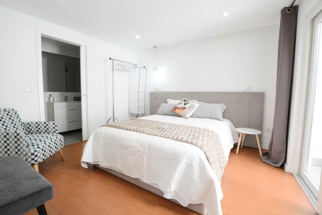 Luxury Golden River Apartment - In The Heart Of City Center And Wine Cellars فيلا نوفا دي غايا المظهر الخارجي الصورة